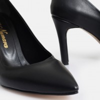 Siyah Stiletto Topuklu Ayakkabı