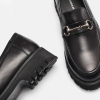 Siyah Hakiki Deri Loafer Ayakkabı Tokalı