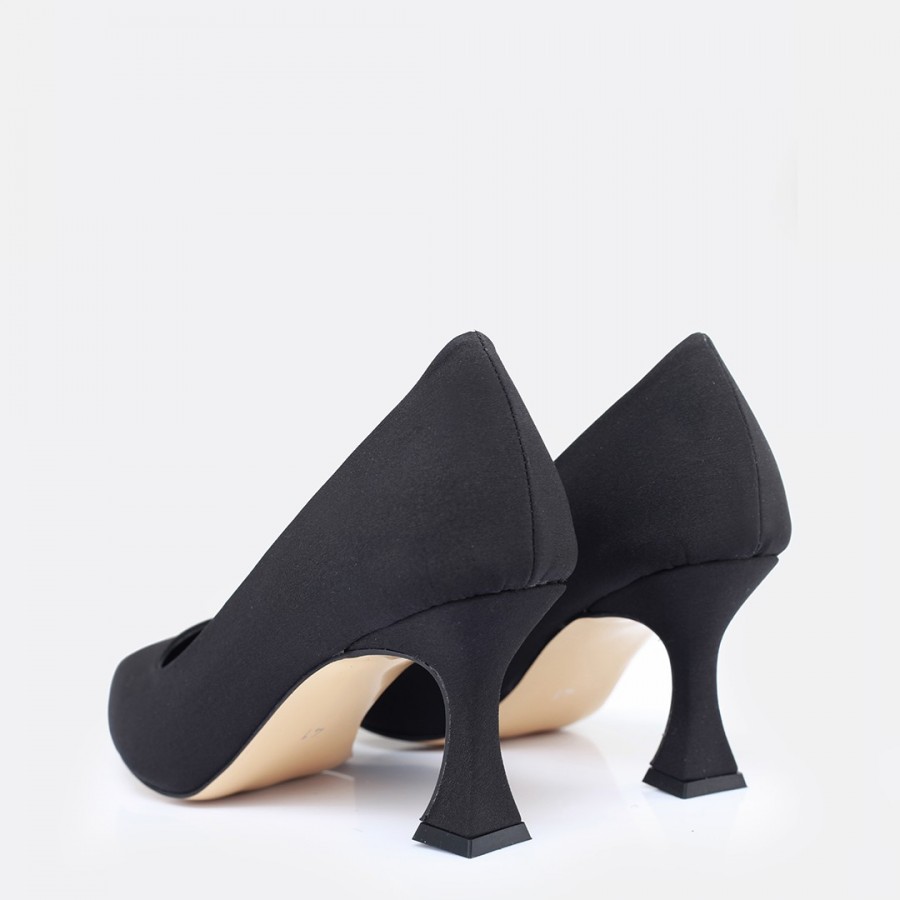 Siyah Saten Stiletto