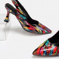 Stiletto Arkası Açık Renk Desenli