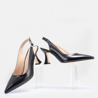 Siyah Parlak Arkası Açık Stiletto