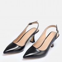 Siyah Parlak Arkası Açık Stiletto