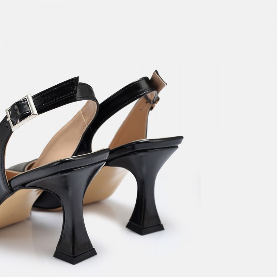 Siyah Parlak Arkası Açık Stiletto