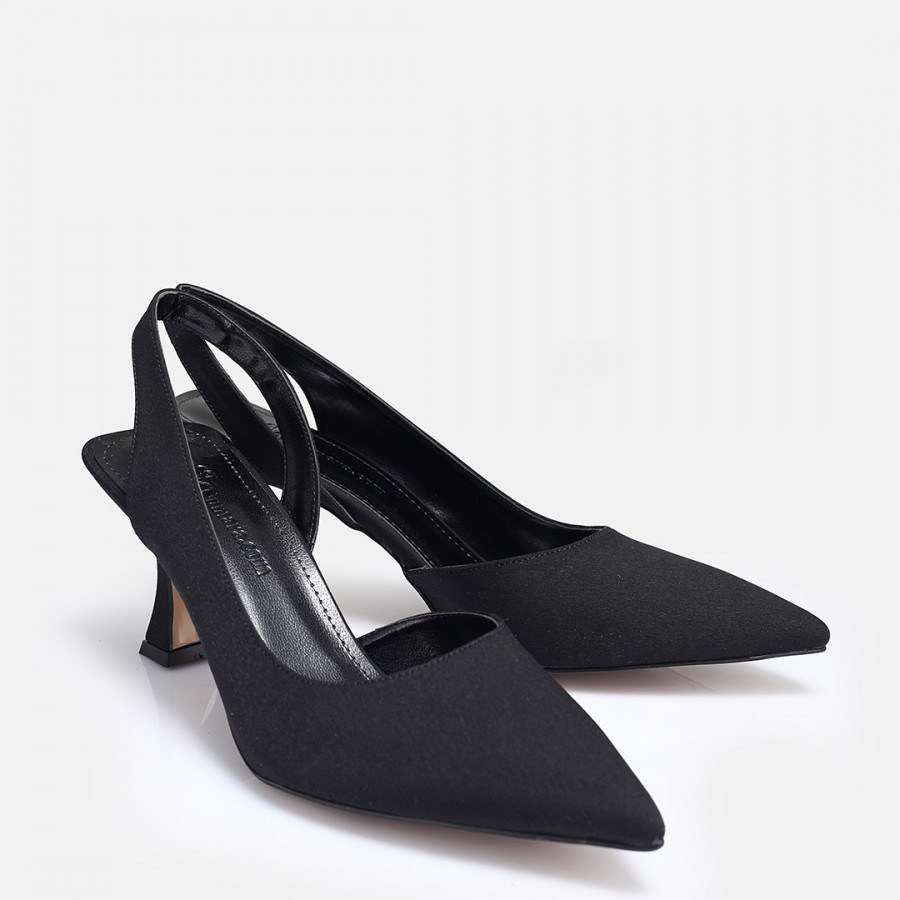 Siyah Saten Arkası Açık Stiletto