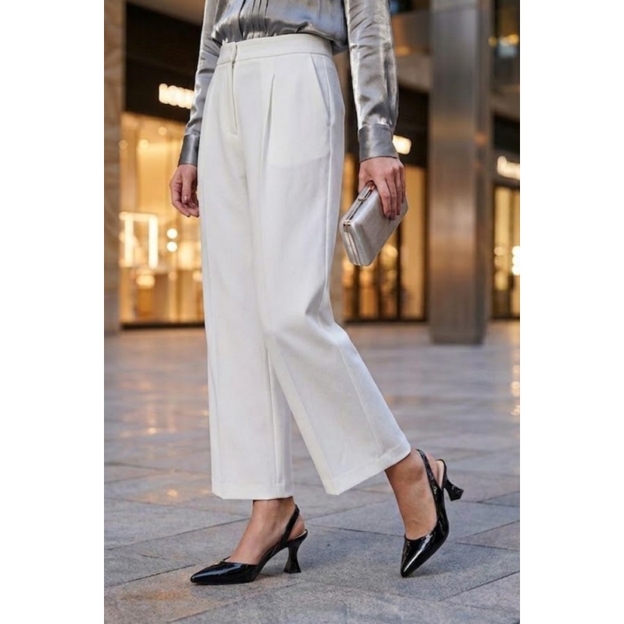 Siyah Arkası Açık Stiletto