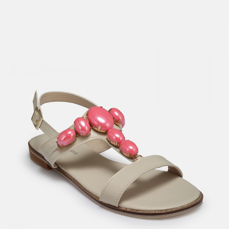 Pembe Tokalı Bej Sandalet