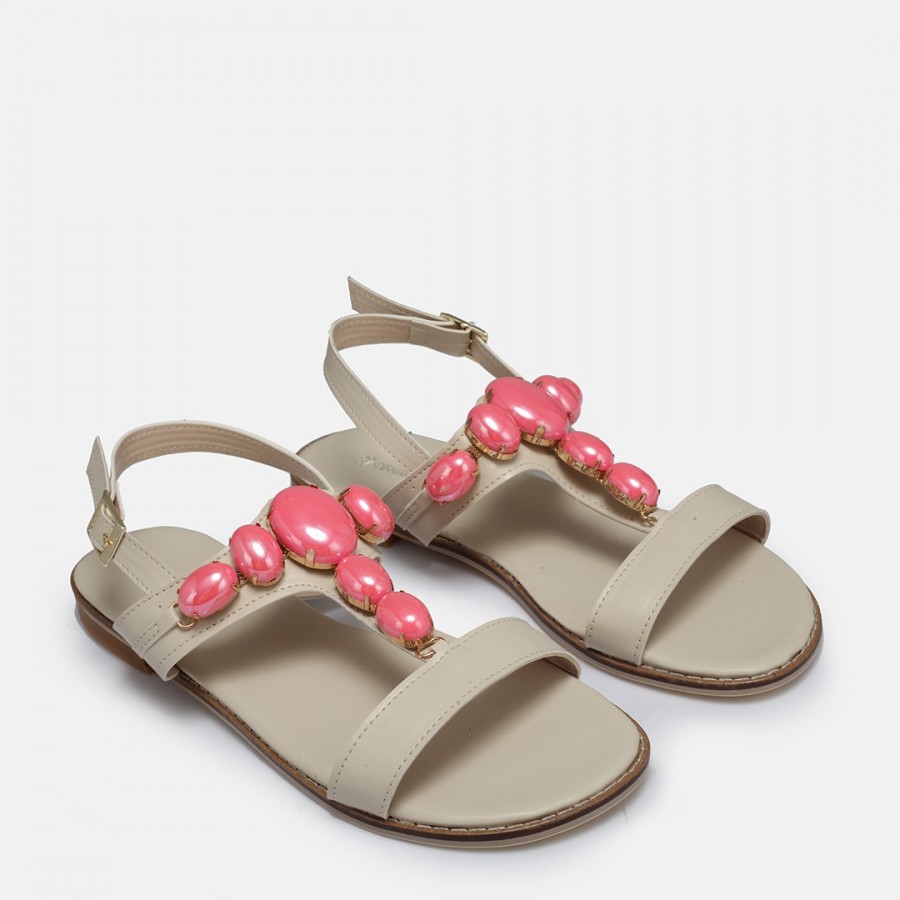 Pembe Tokalı Bej Sandalet