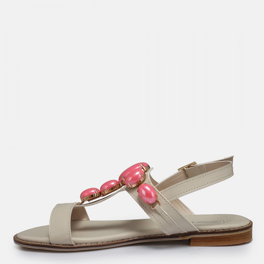 Pembe Tokalı Bej Sandalet