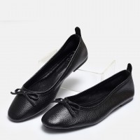 Siyah Hakiki Deri Fiyonklu Babet Ayakkabı