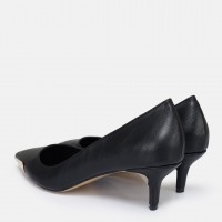 Stiletto Ayakkabı Siyah Metal Detaylı